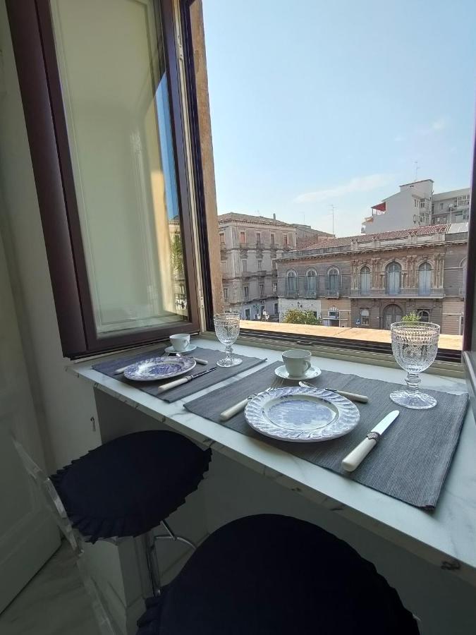 Ferienwohnung Finestre In Piazza CTA Exterior foto